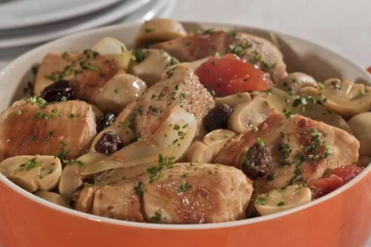 
	Em julho, a carne de frango teve queda de 0,35%
 (Ormuzd Alvez/Anamaria)