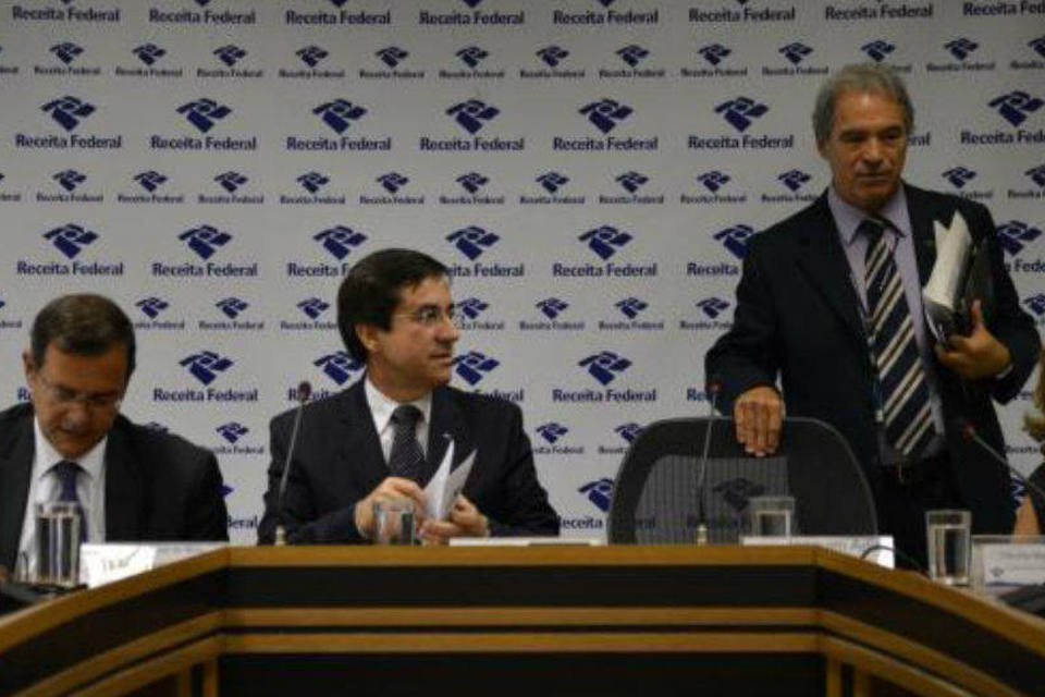 Receita permitirá compartilhamento online de dados do IR