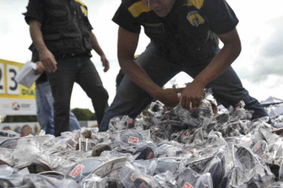 RF apreendeu R$ 2 bi em mercadorias e veículos em 2012