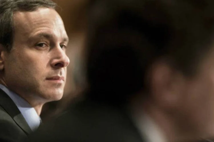 O ex-diretor do Internal Revenue Service (IRS, a Receita Federal americana), Douglas Shulman, durante audiência no Senado (AFP / Brendan Smialowski)