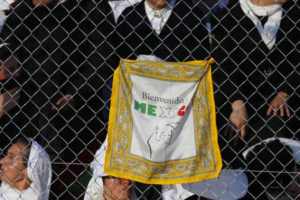 Papa visita estado atingido por cartel pseudorreligioso