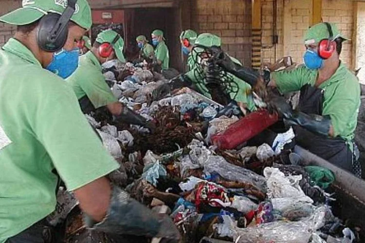Objetivo do projeto de lei é incentivar é incentivar o aproveitamento de rejeitos industriais (.)