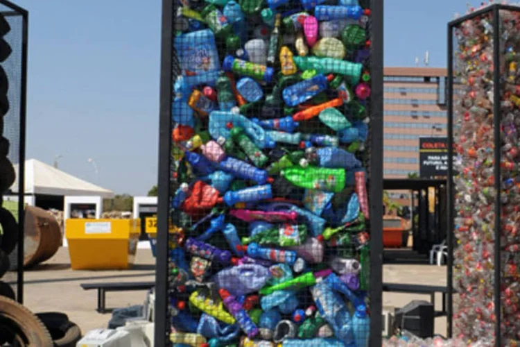  Exposição `Caminhos da Reciclagem´, no Distrito Federal (Wilson Dias/ABr)