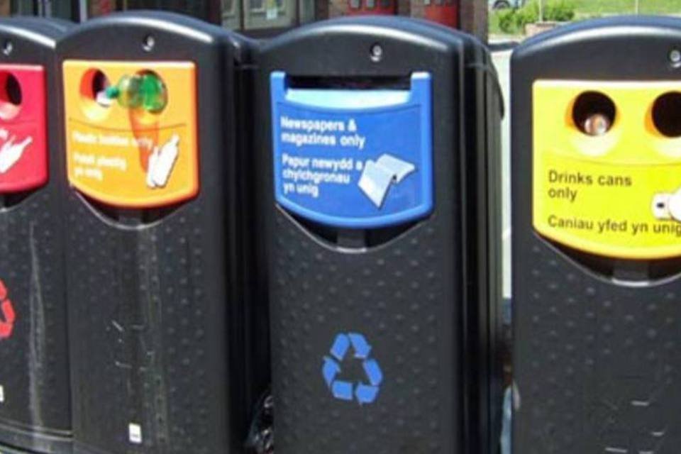 Governo britânico quer trocar lixo por vale-compras