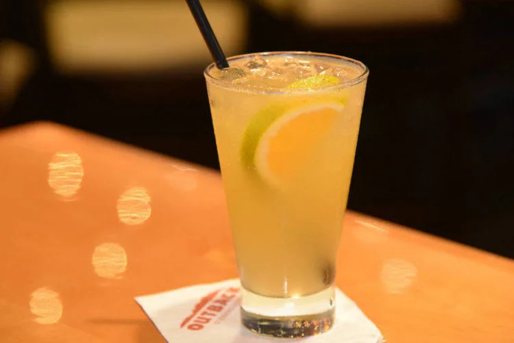 Drink Red Citrus, feito com uísque Red Label, da Johnnie Walker (Divulgação/Diageo)