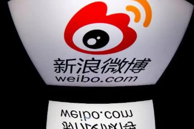 Rede social chinesa Weibo: com o preço atual de ações, a Weibo tem um valor de 3,9 bilhões de dólares (Lionel Bonaventure/AFP)