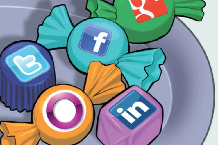 
	Redes sociais: segundo pesquisa, principais m&iacute;dias utilizadas s&atilde;o Facebook (78%), Twitter (56%) e LinkedIn (49%), seguidas por YouTube (42%) e Google Plus (39%)
 (Reprodução)