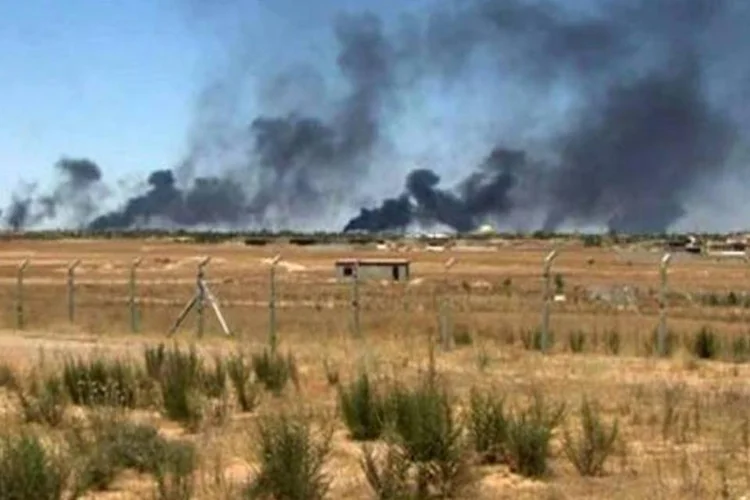 
	Combates no Iraque: o campo Liberty &eacute; uma antiga base americana no Iraque que desde 2011 acolhe centenas de membros dos Mujahedines do Povo do Ir&atilde;, combatentes opositores ao regime em Teer&atilde;
 (AFP)