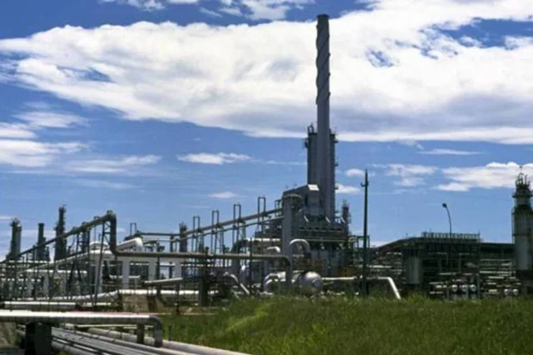 
	Duque de Caxias: a Justi&ccedil;a proibiu o munic&iacute;pio de formalizar novas terceiriza&ccedil;&otilde;es dos servi&ccedil;os p&uacute;blicos na &aacute;rea de sa&uacute;de.
 (Divulgação/Petrobras)