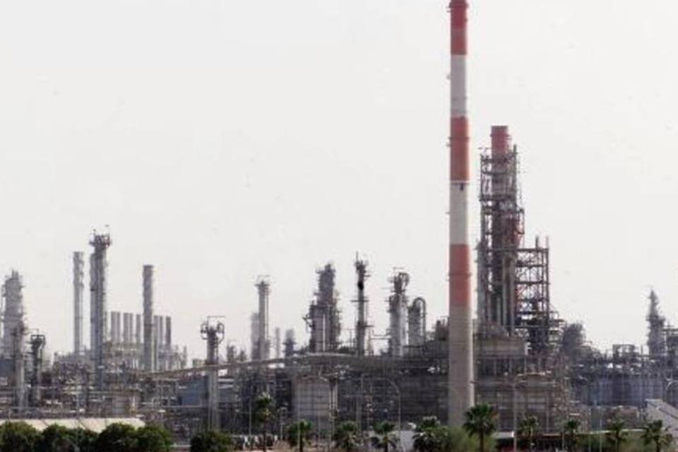Moody's baixa nota da Rússia por preços do petróleo