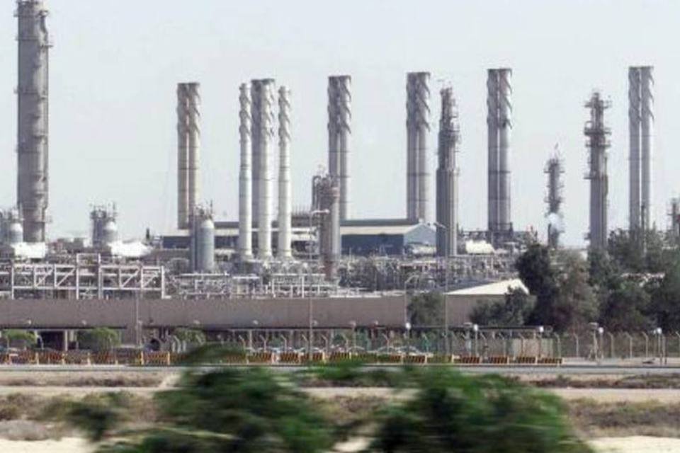 Arábia Saudita aumenta em 50% o preço da gasolina