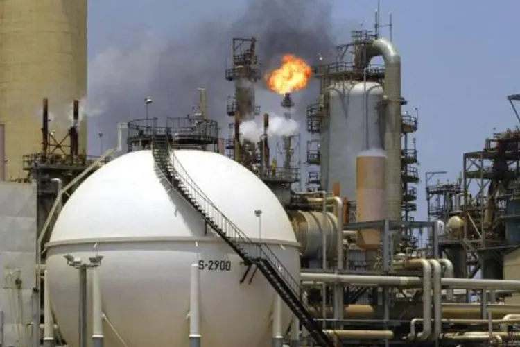 Segundo a Opep, as reservas comprovadas de petróleo da Venezuela alcançaram 296,5 bilhões de barris no ano passado, com crescimento de 40,4% no ano (Getty Images)