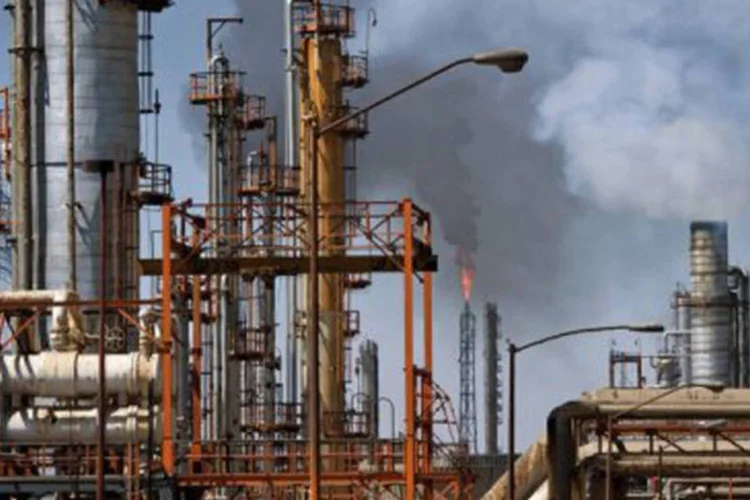 
	Inc&ecirc;ndio em refinaria da Pemex, no M&eacute;xico: &quot;O inc&ecirc;ndio est&aacute; extinto e a situa&ccedil;&atilde;o est&aacute; controlada na central&quot;, informou a Pemex
 (©AFP/archivo / omar torres)