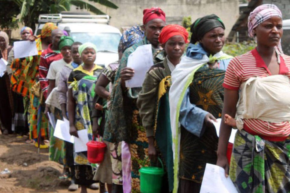 Ruanda vai realocar 75 mil refugiados do Burundi