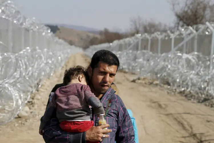 
	Refugiados: o projeto de acordo alcan&ccedil;ado com Ancara visa &agrave; expuls&atilde;o dos refugiados que chegam &agrave; Gr&eacute;cia a partir da Turquia
 (Marko Djurica / Reuters)