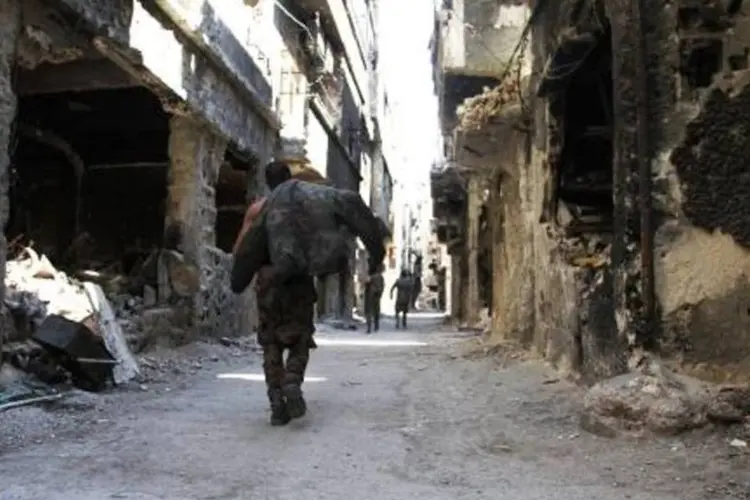 
	S&iacute;ria: a Frente al Nusra e outras fac&ccedil;&otilde;es tomaram ontem o controle de Jisr ash-Shugur
 (Youssef Karwashan/AFP)