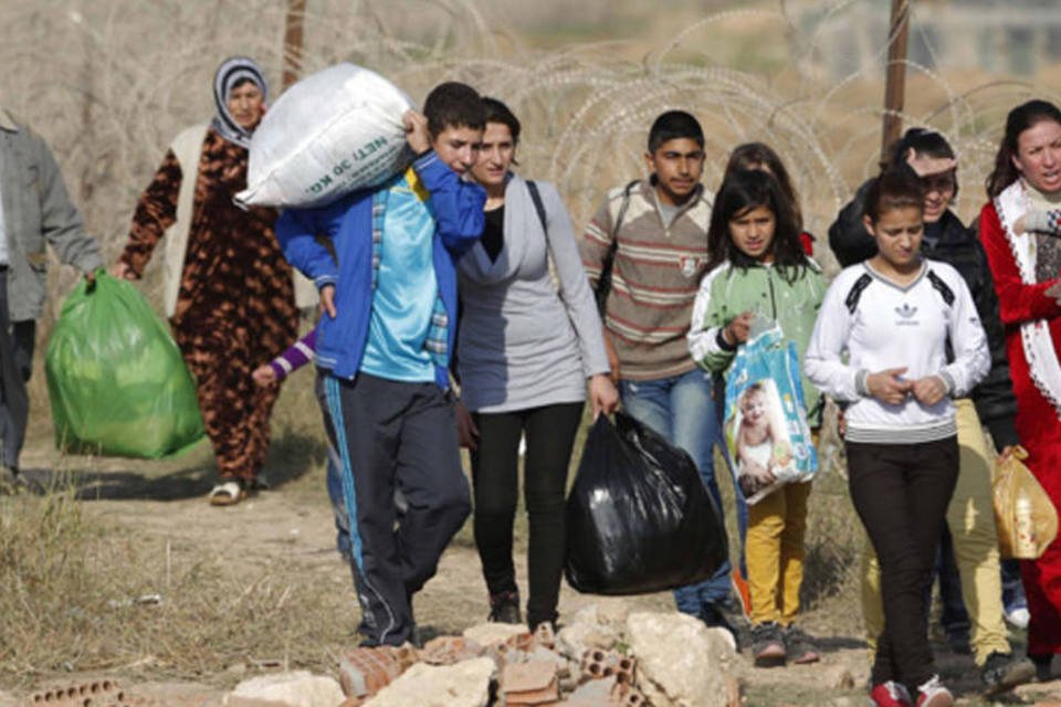 Conflitos levam 12 mil sírios a se refugiar na Jordânia