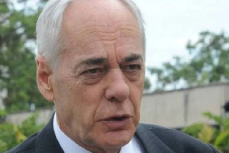Ministro da Agricultura, Reinhold Stephanes, lança novo projeto de redução do desmatamento na Amazônia