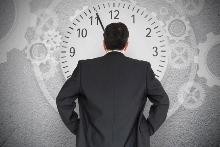 Mais tempo no escritório (Thinkstock)