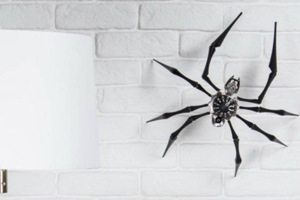 Arachnophobia: o relógio MB&F com formato de aranha