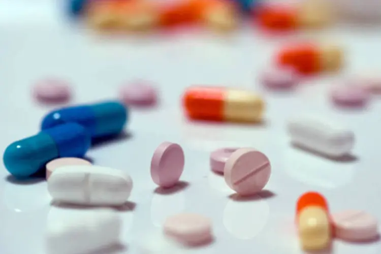 Medicamentos devem ficar em média 2,43% mais caros este mês (Zhang Xun/Getty Images)