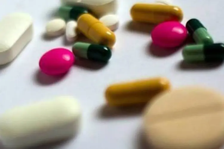 Remédios: os deputados favoráveis ao projeto justificam que a proibição da Anvisa não evitou que esses medicamentos fossem comercializados clandestinamente (Loic Venance/AFP)