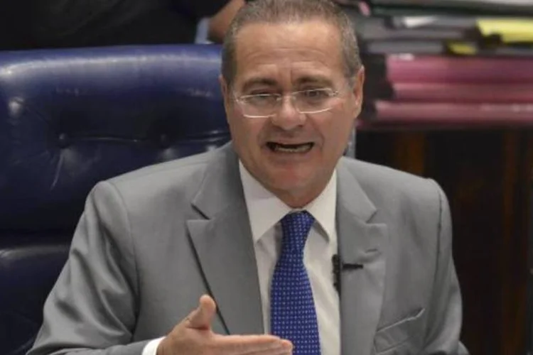 O presidente do Senando, Renan Calheiros (PMDB-AL), pede aos deputados e senadores celeridade na votação da proposta que altera regras do superávit. "É muito importante para o país", ressalta Renan (José Cruz/Agência Brasil)