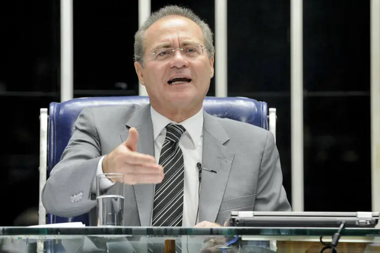 
	Renan Calheiros: senador negou que a queda do decreto presidencial tenha a ver com as elei&ccedil;&otilde;es de domingo
 (Jonas Pereira/Agência Senado)