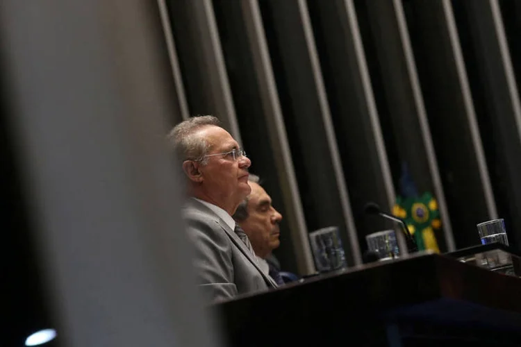 
	Renan Calheiros: &quot;A den&uacute;ncia est&aacute; viciada e isso deve ser observado com base na lei&quot;, completou
 (Adriano Machado / Reuters)