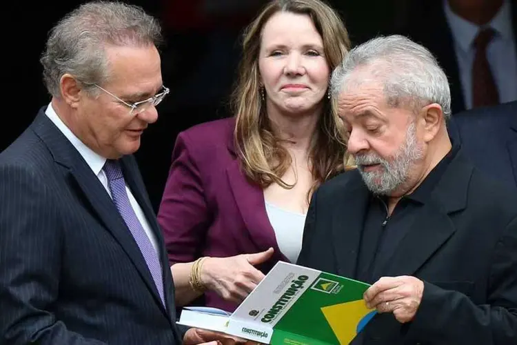 
	Renan e Lula: Lula &eacute; acusado de participar de uma trama para comprar o sil&ecirc;ncio do ex-diretor da &aacute;rea Internacional da Petrobras Nestor Cerver&oacute;
 (Adriano Machado/Reuters)