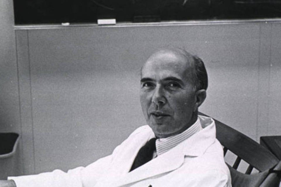 Morre italiano vencedor de prêmio Nobel de medicina