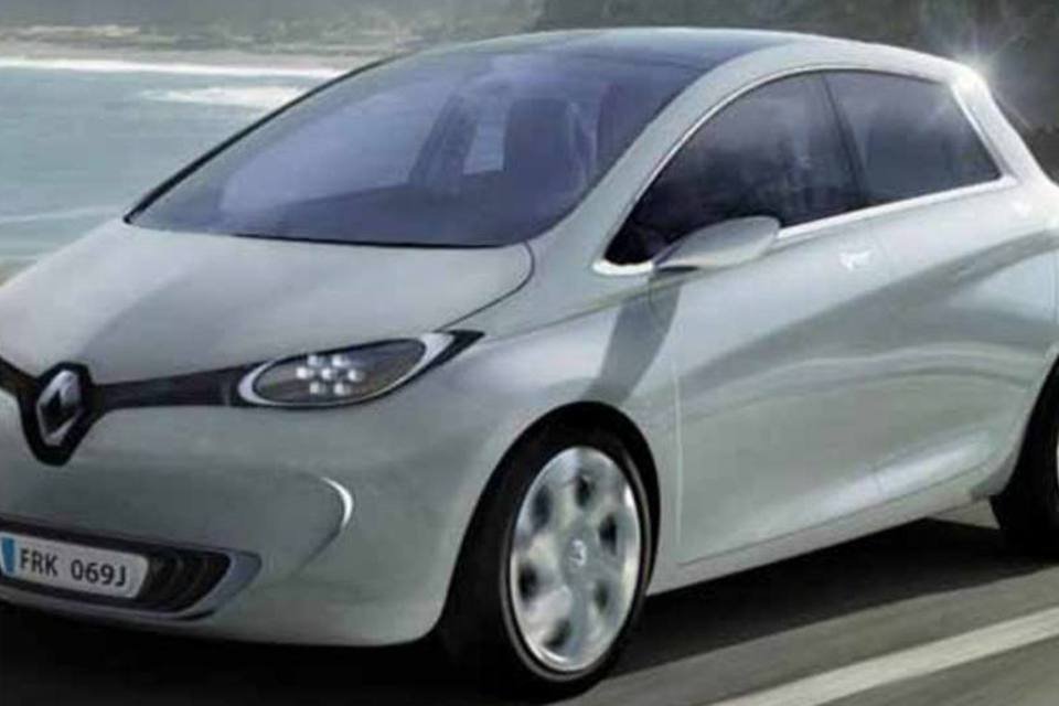 Renault Zoe quer ser o 1º elétrico com troca de baterias