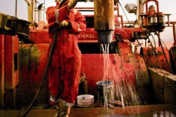Repsol possui uma grande área das reservas na camada pré-sal do Brasil (.)