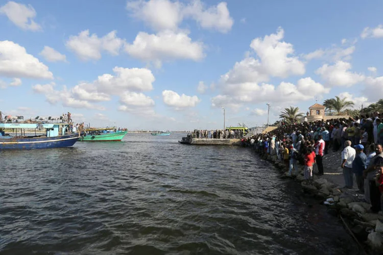 
	Resgates: at&eacute; o momento, foram resgatadas 164 pessoas com vida
 (Mohamed Abd El Ghany/Reuters)