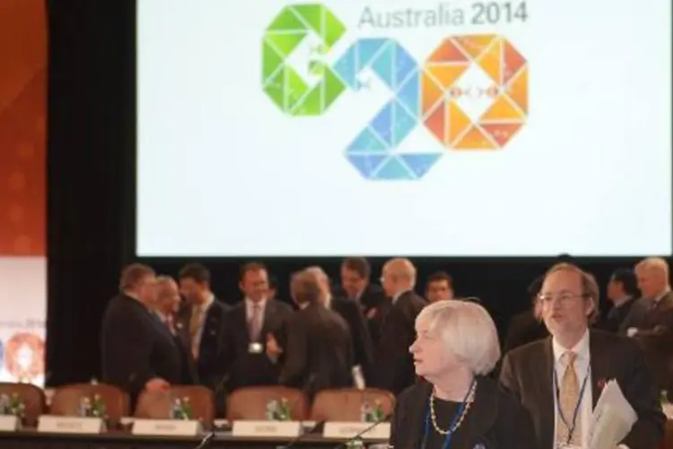 Autoridades chegam a uma reunião ministerial do G20: "vigiamos a situação econômica na Ucrânia", afirmam no rascunho os ministros da Fazenda do G20 (Mandel Ngan/AFP)