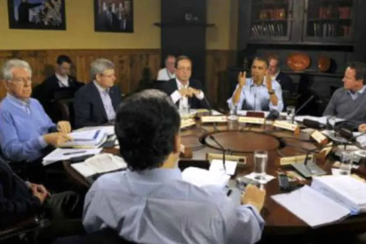 O primeiro tema em debate na reunião do G8 é a crise na zona do euro (Philippe Wojazer/AFP)
