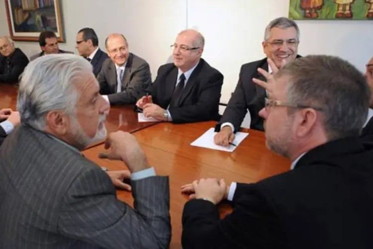 O vice-presidente da República eleito, Michel Temer, durante reunião com governadores (Antonio Cruz/AGÊNCIA BRASIL)