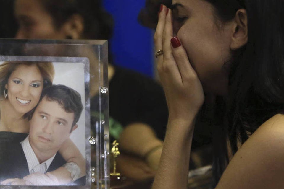 Famílias de vítimas de incêndio na Argentina se solidarizam