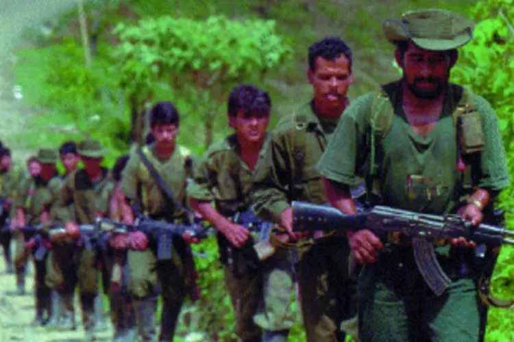 
	Soldados da FARC, na Col&ocirc;mbia
 (Serdechny / Wikimedia Commons)