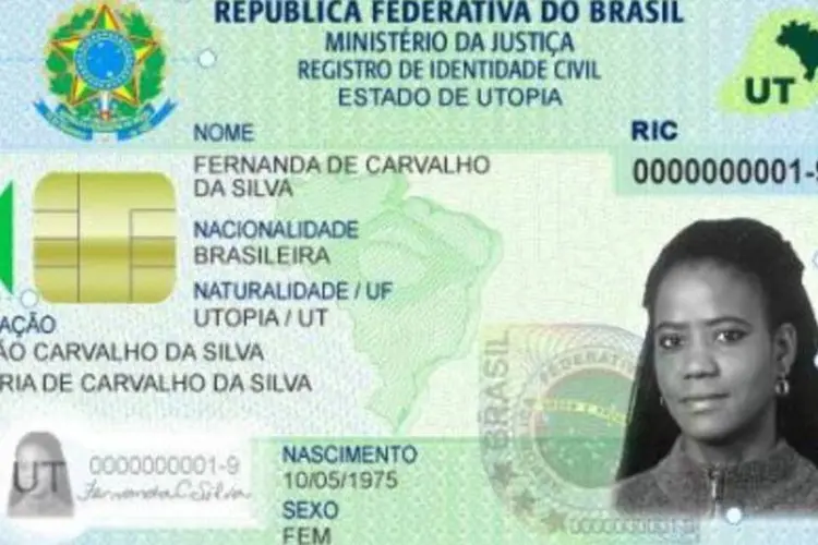 A nova carteira de identidade, chamada de Registro de Identidade Civil (RIC), passa a ser emitida em novembro. (.)