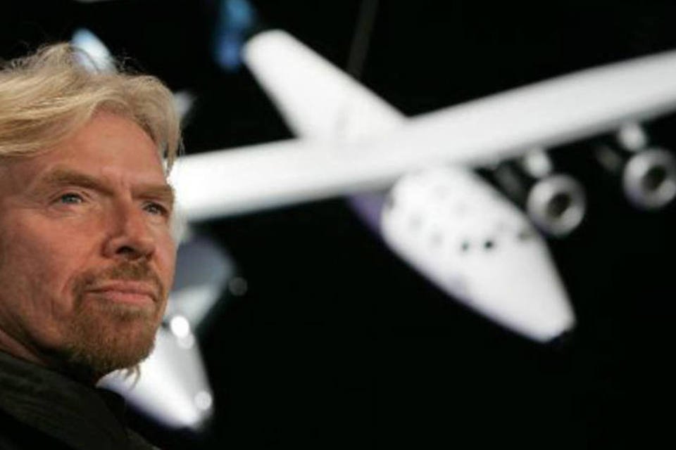 SpaceShipTwo não caiu após explosão, diz Branson