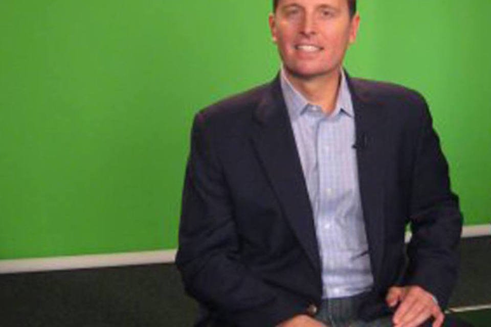 Auxiliar gay de Romney deixa campanha