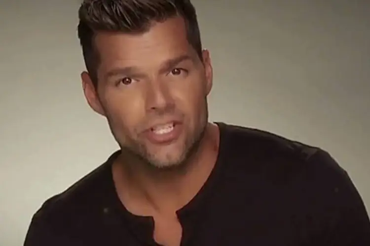 Ricky Martin anuncia o concurso Super Song: música para a Copa de 2014 (Reprodução)