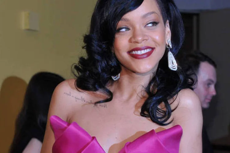 
	Rihanna: &quot;Estou querendo ver a rea&ccedil;&atilde;o da imprensa e dos meus f&atilde;s&quot;, disse Rihanna.
 (Divulgação)