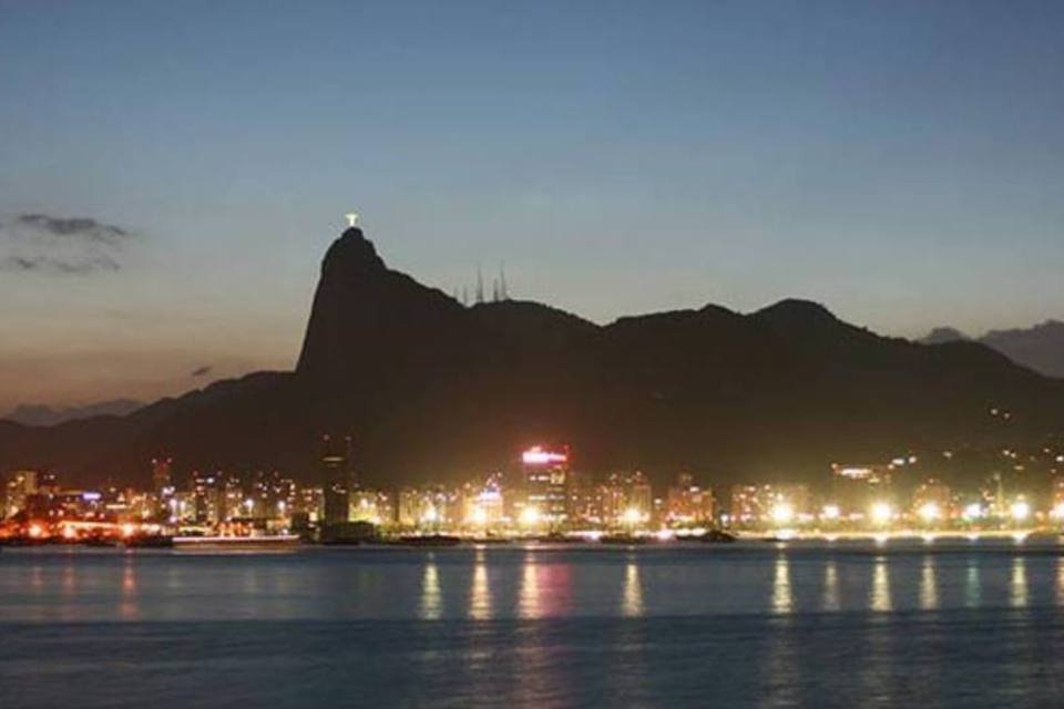 Rio terá um automóvel para cada dois habitantes até 2020, prevê estudo