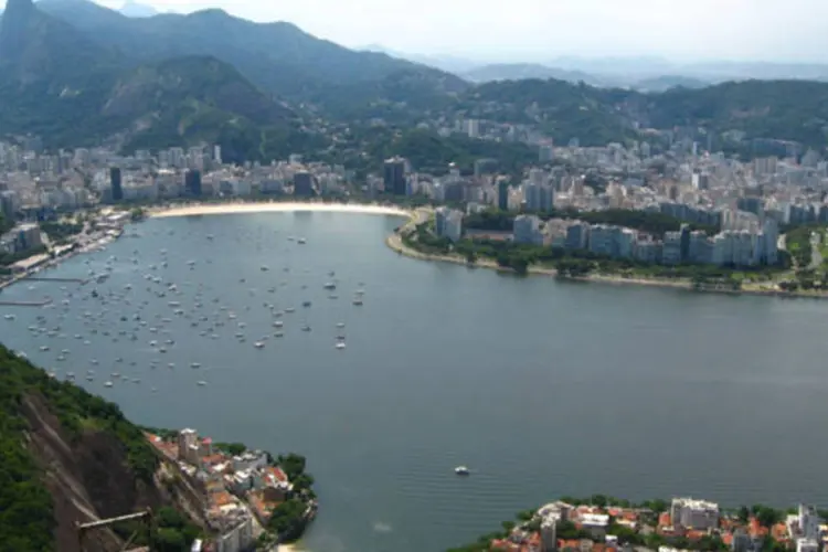 
	Rio de Janeiro: turistas relataram que os flanelinhas cobravam at&eacute; R$ 50,00 a hora pela vaga de estacionamento em &aacute;rea p&uacute;blica
 (Flickr)