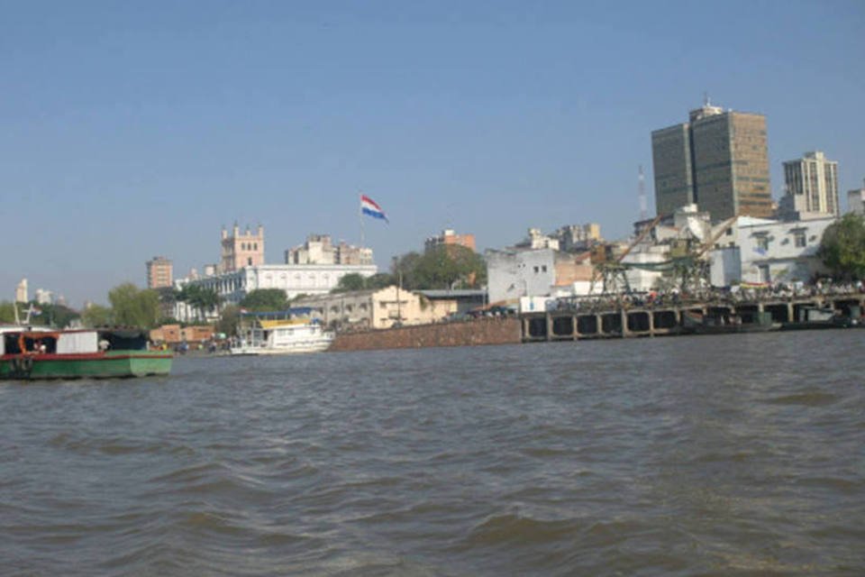 Paraguai investe para se tornar gigante do comércio fluvial
