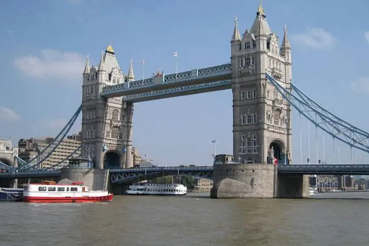 Foto de arquivo mostra o rio Tâmisa, em Londres (Wikimedia Commons)