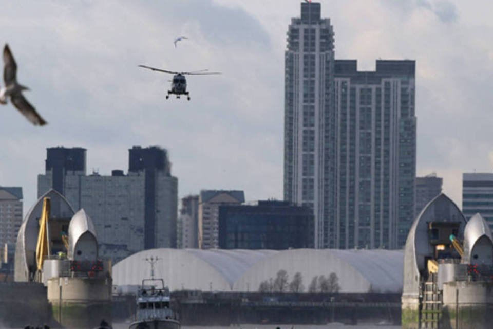 Polícia e Exército de Londres treinam para Olimpíadas