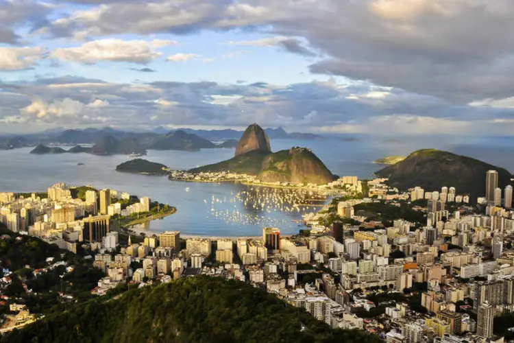 
	Vista panor&acirc;mica da cidade do Rio de Janeiro: grupos virtuais em a&ccedil;&atilde;o contra a viol&ecirc;ncia
 (Dabldy/Thinkstock)